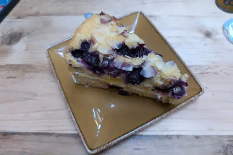 Novelties Cakes photo 1