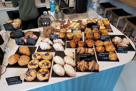 Novelties Cakes photo 2